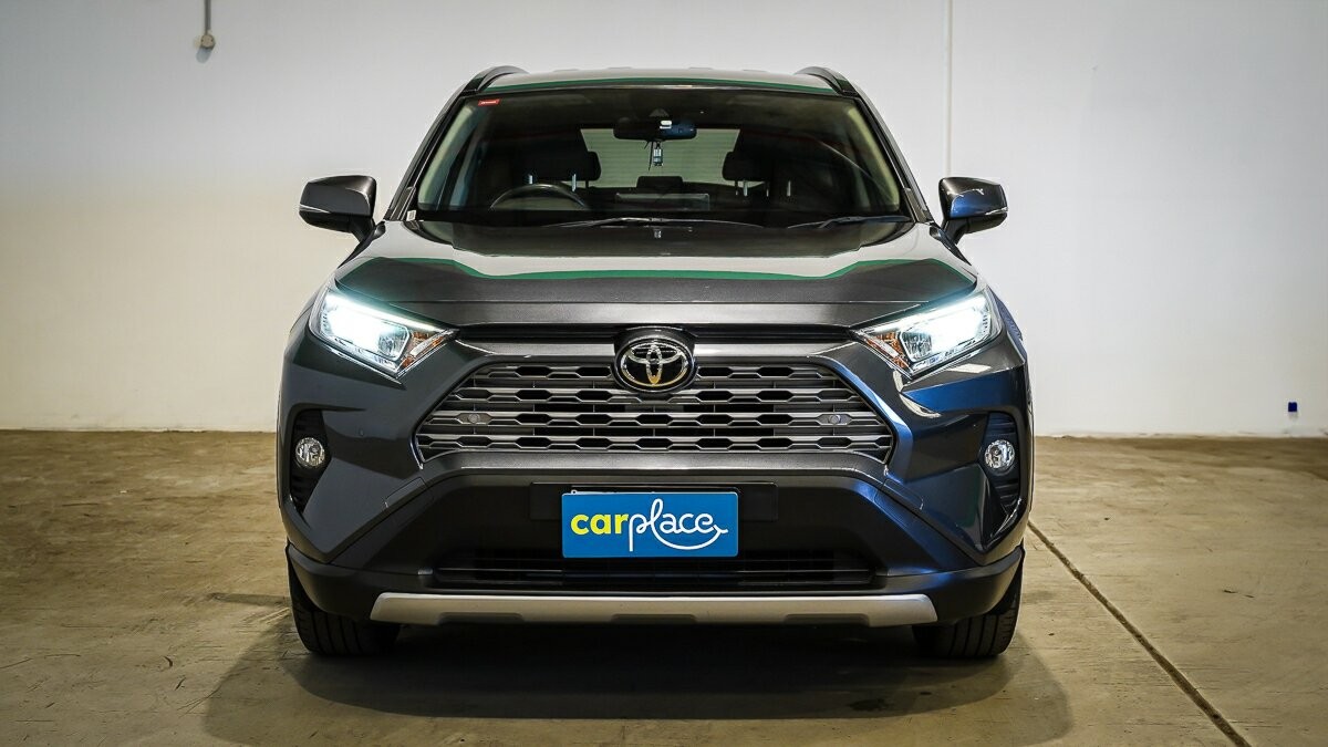 Toyota Rav4 image 4