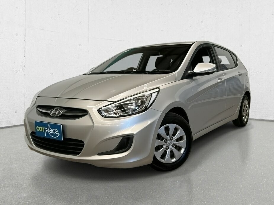 Hyundai Accent image 1