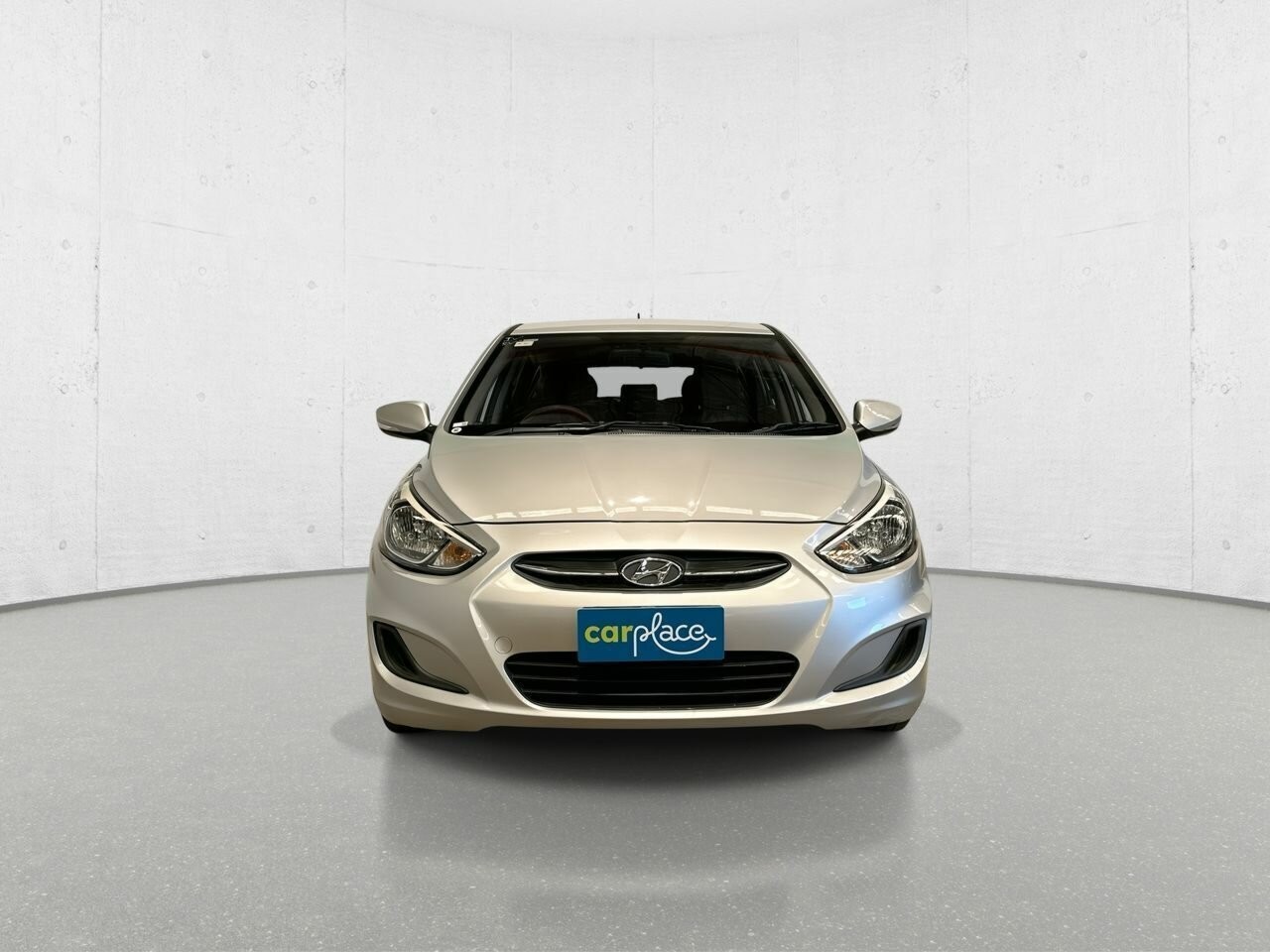 Hyundai Accent image 3