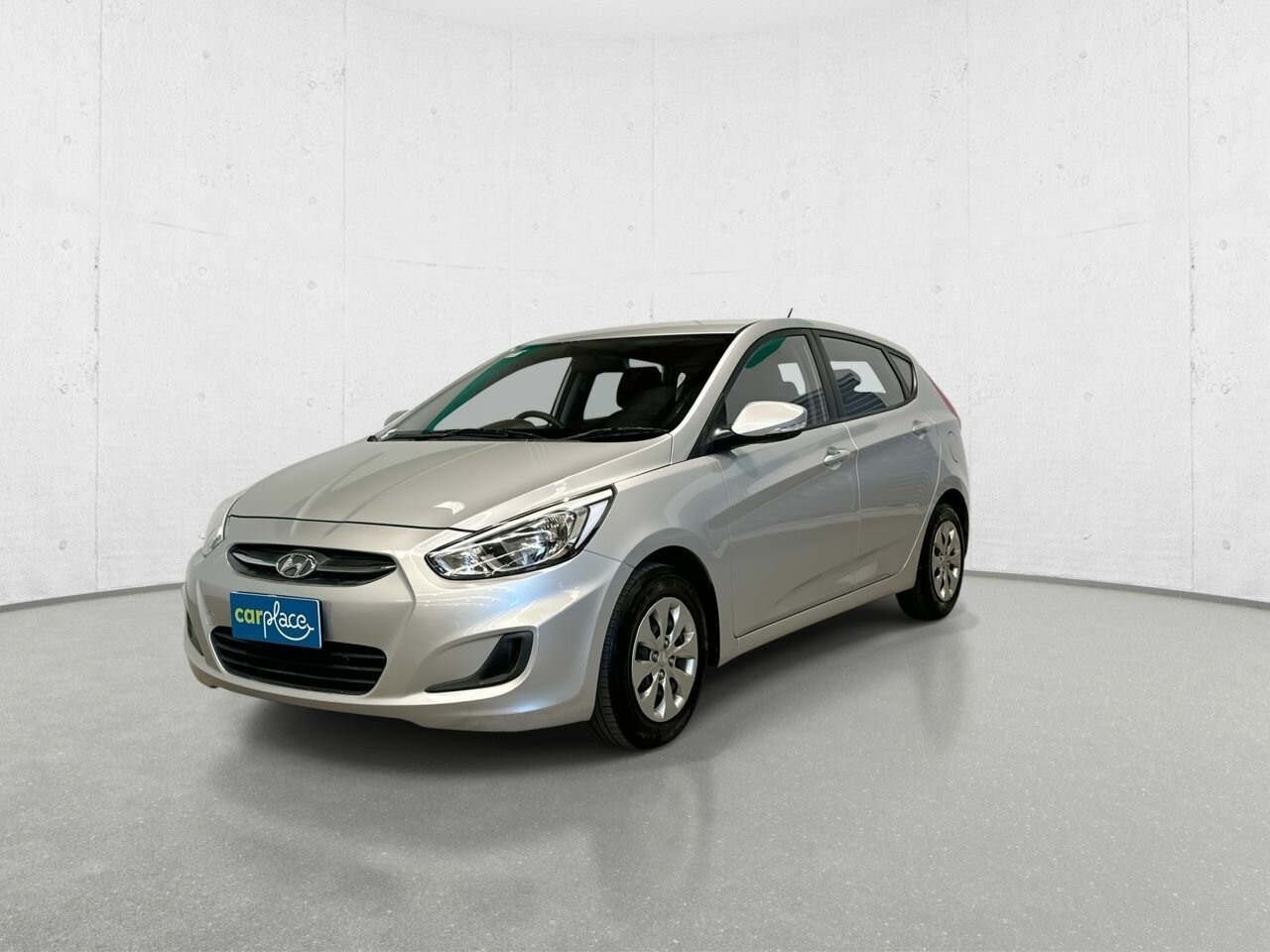Hyundai Accent image 4