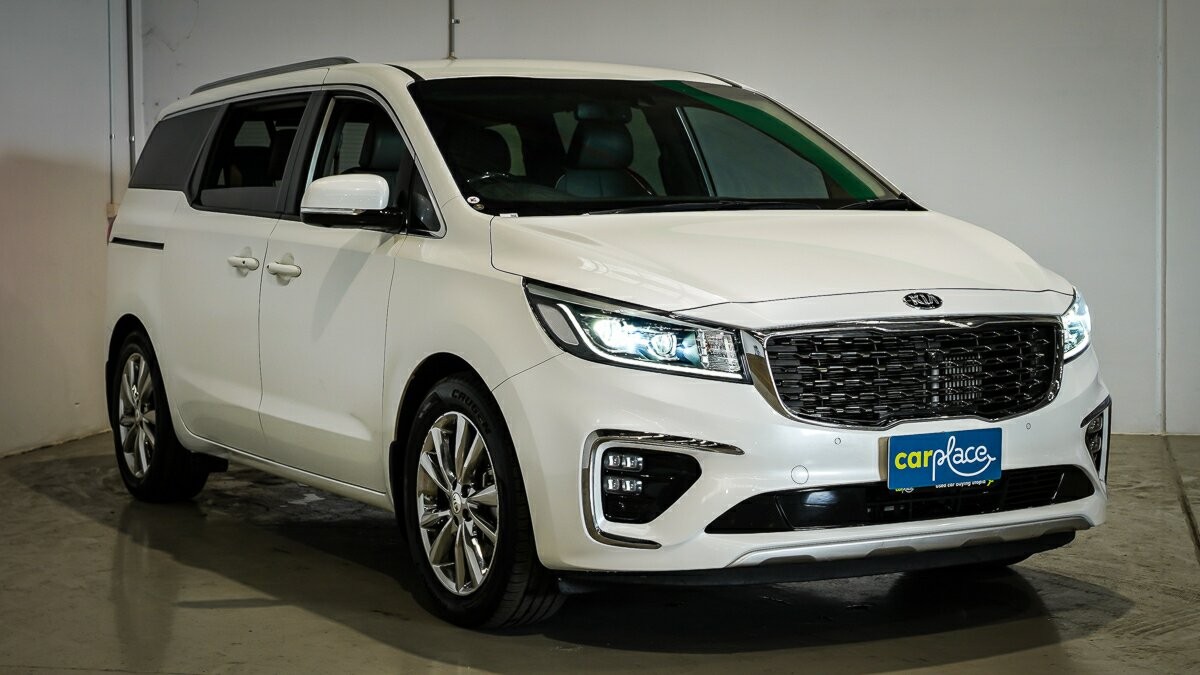 Kia Carnival image 3