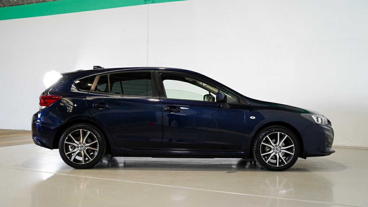 Subaru Impreza image 4