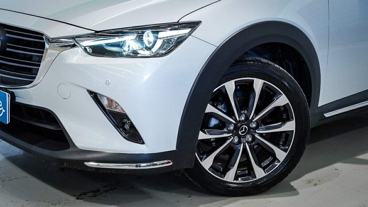 Mazda Cx-3 image 3