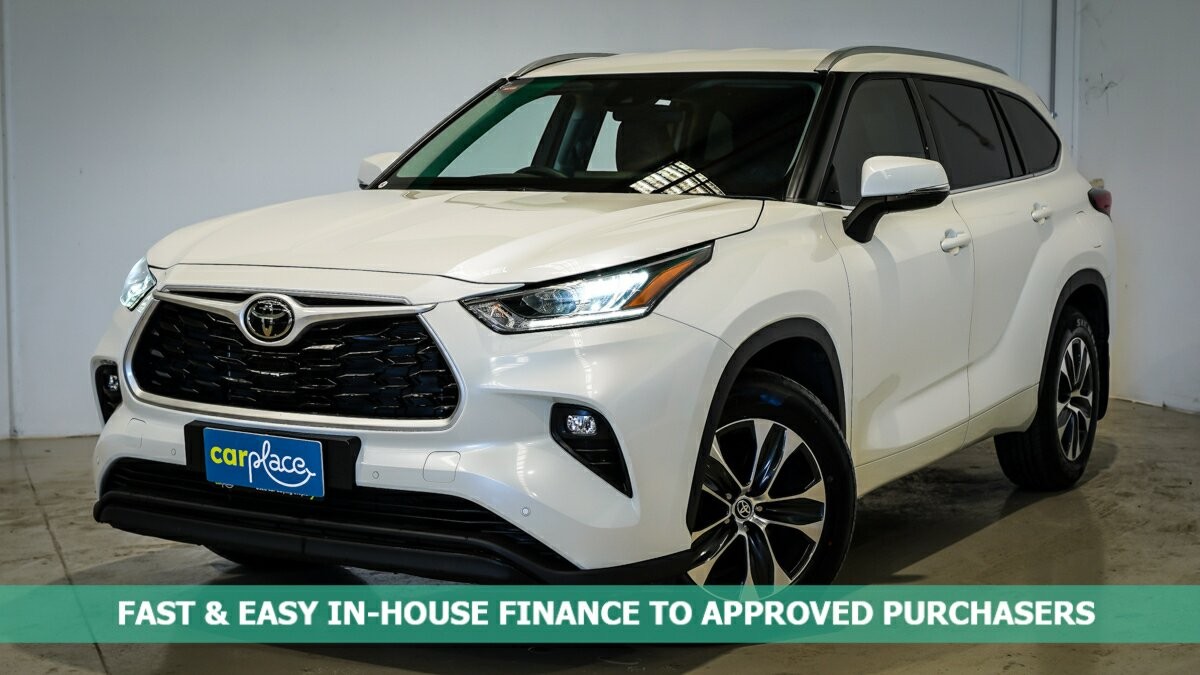 Toyota Kluger image 1