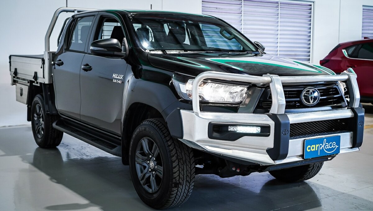 Toyota Hilux image 4