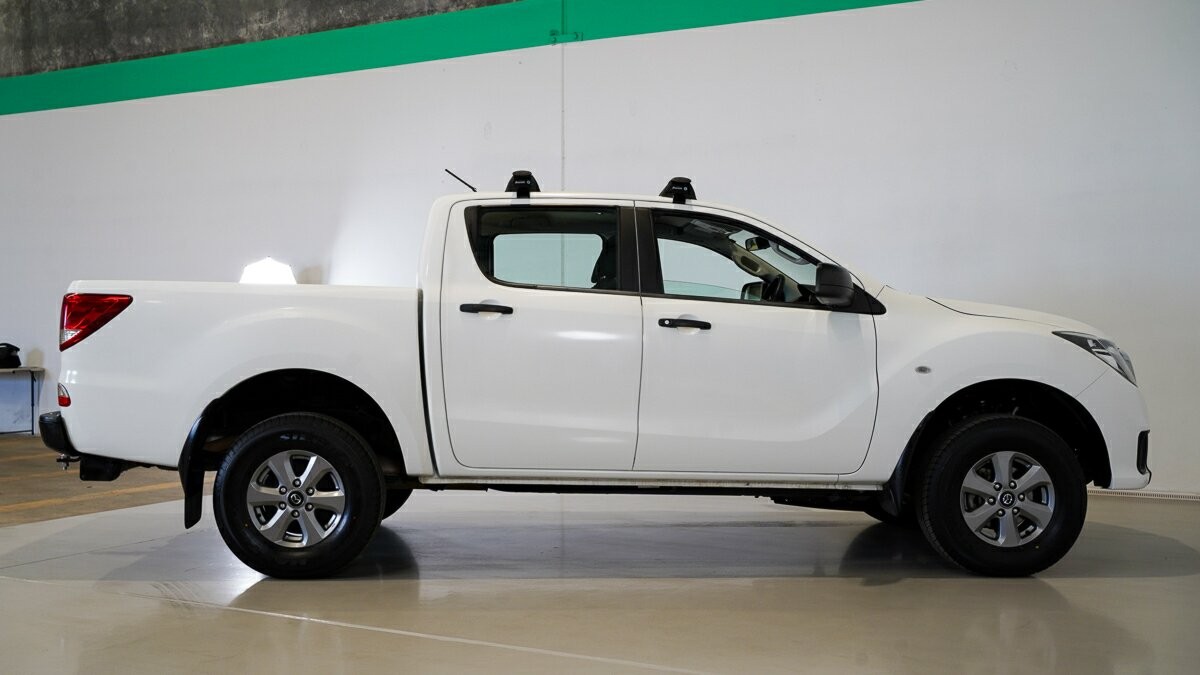 Mazda Bt-50 image 4