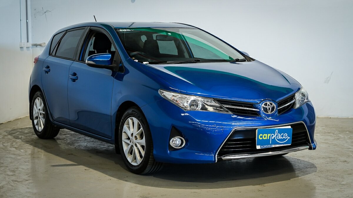 Toyota Corolla image 3