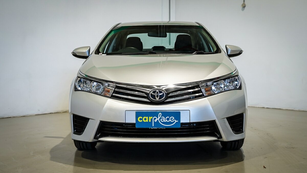 Toyota Corolla image 2