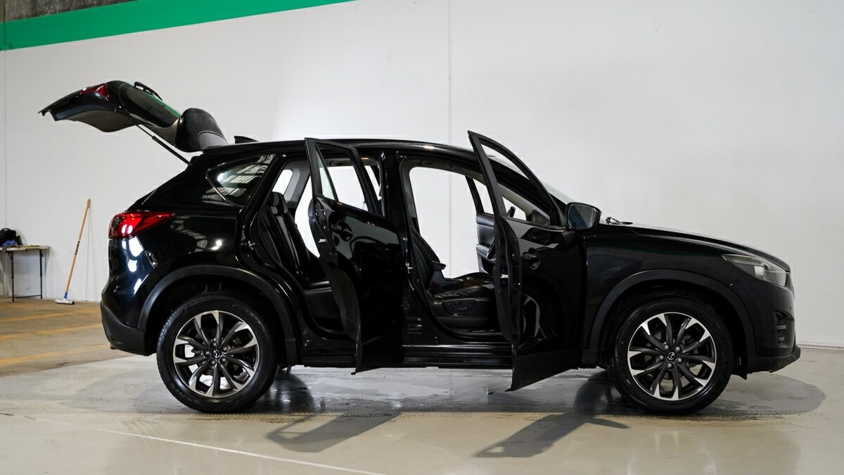Mazda Cx-5 image 4