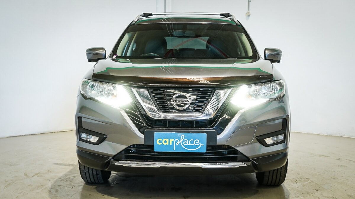 Nissan X-trail image 2