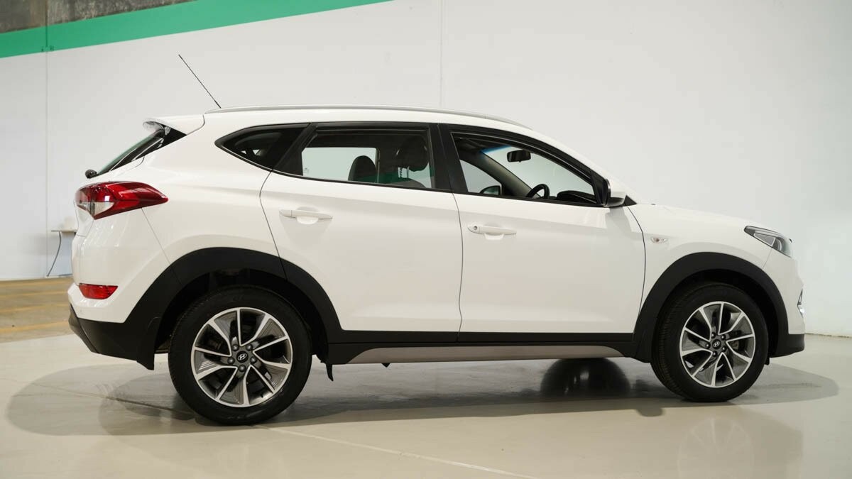Hyundai Tucson image 4