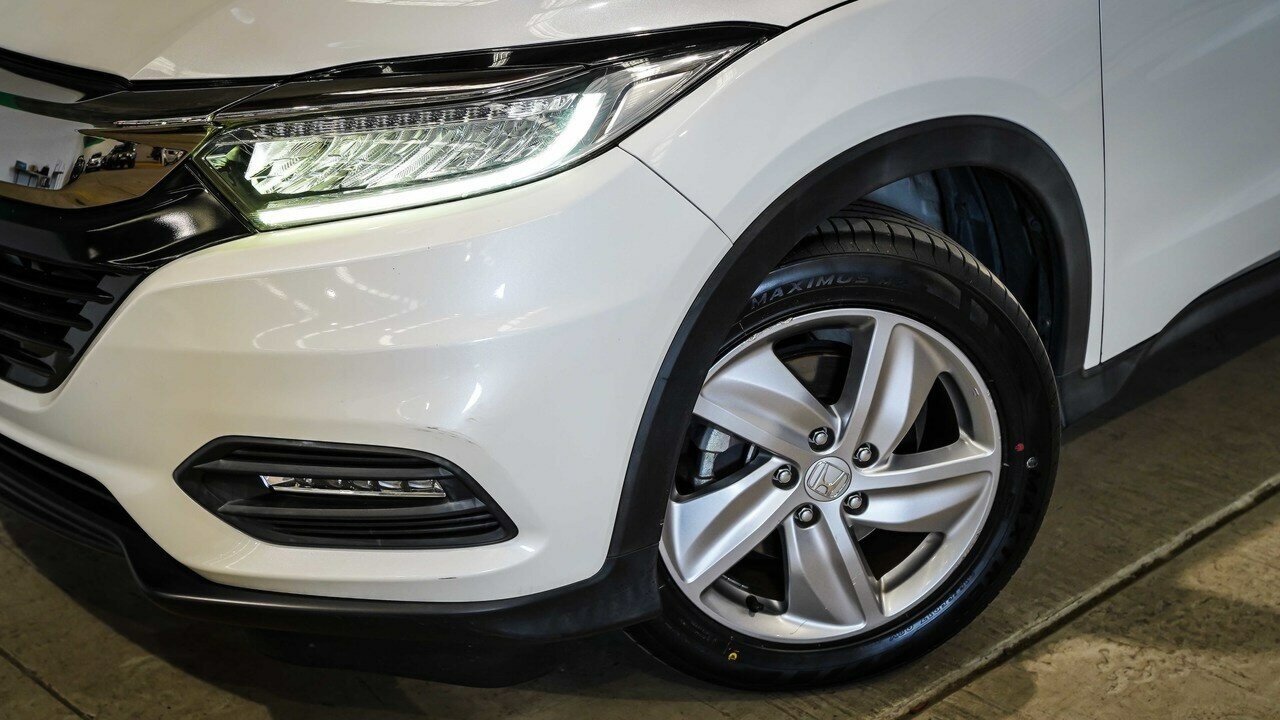 Honda Hr-v image 3