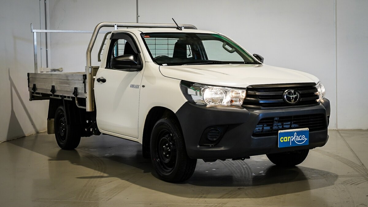 Toyota Hilux image 3