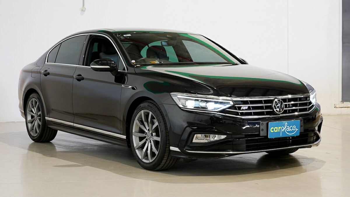 Volkswagen Passat image 3