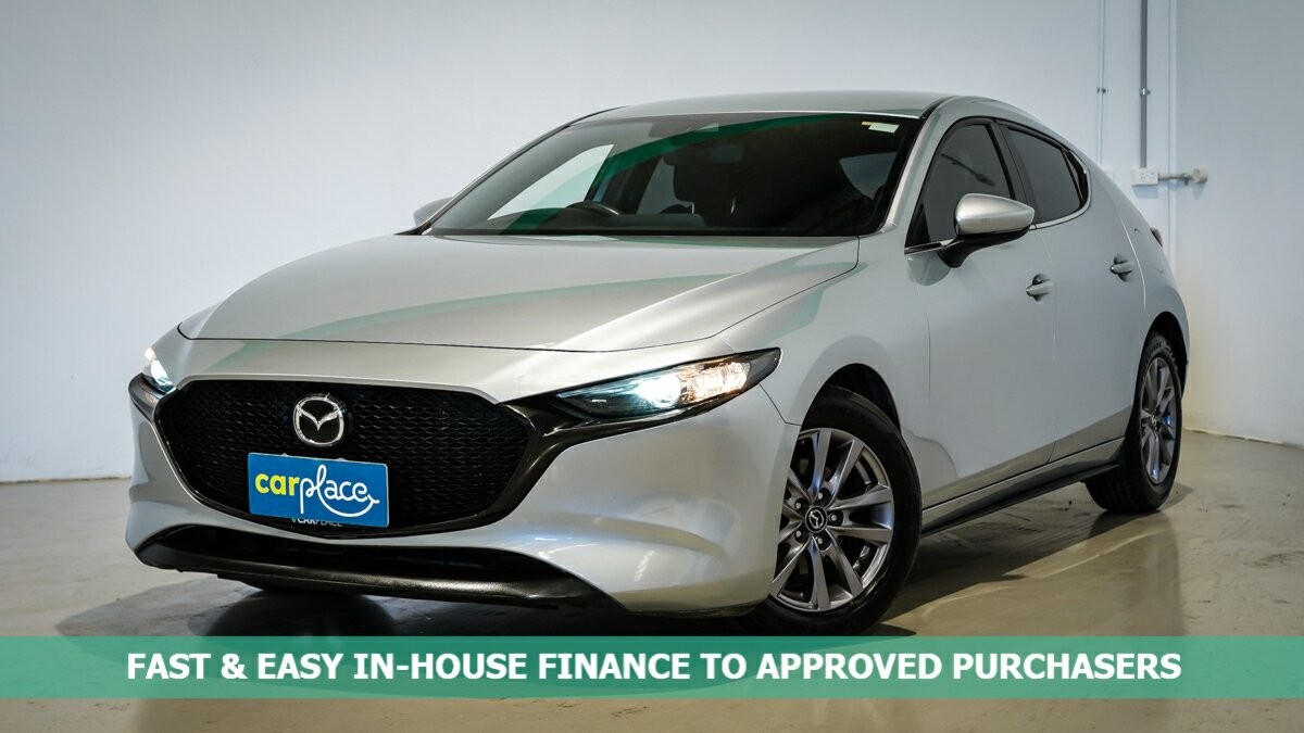 Mazda 3 image 1