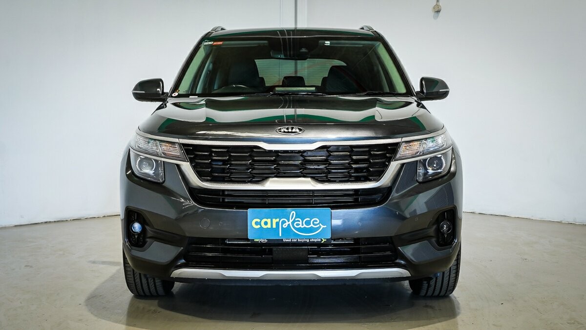 Kia Seltos image 2
