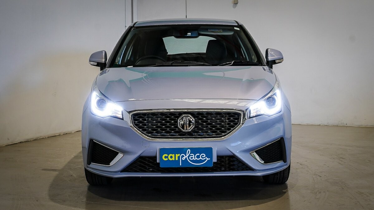 MG Mg3 image 2