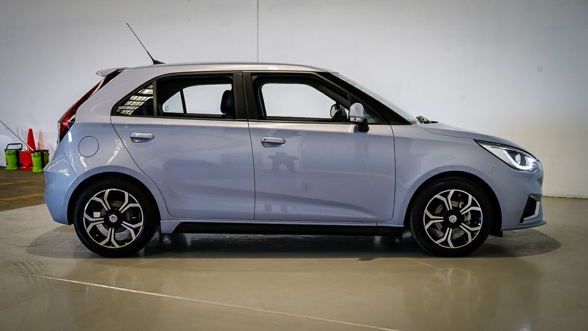 MG Mg3 image 4