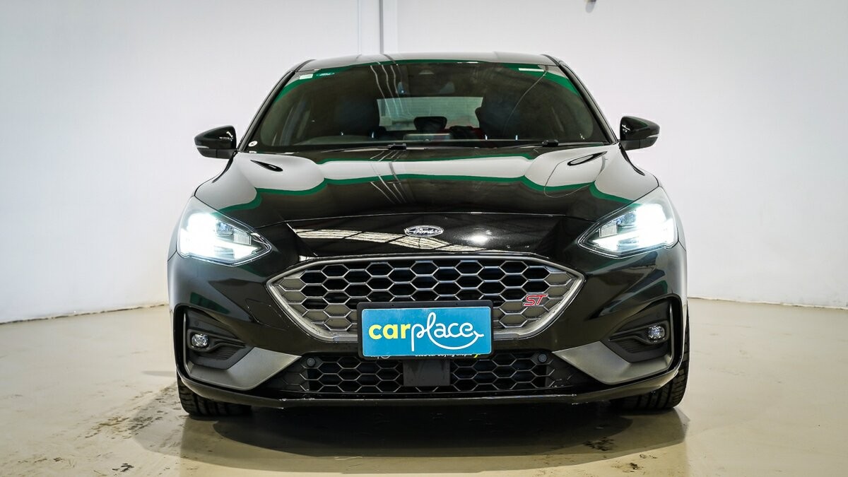Ford Focus image 2