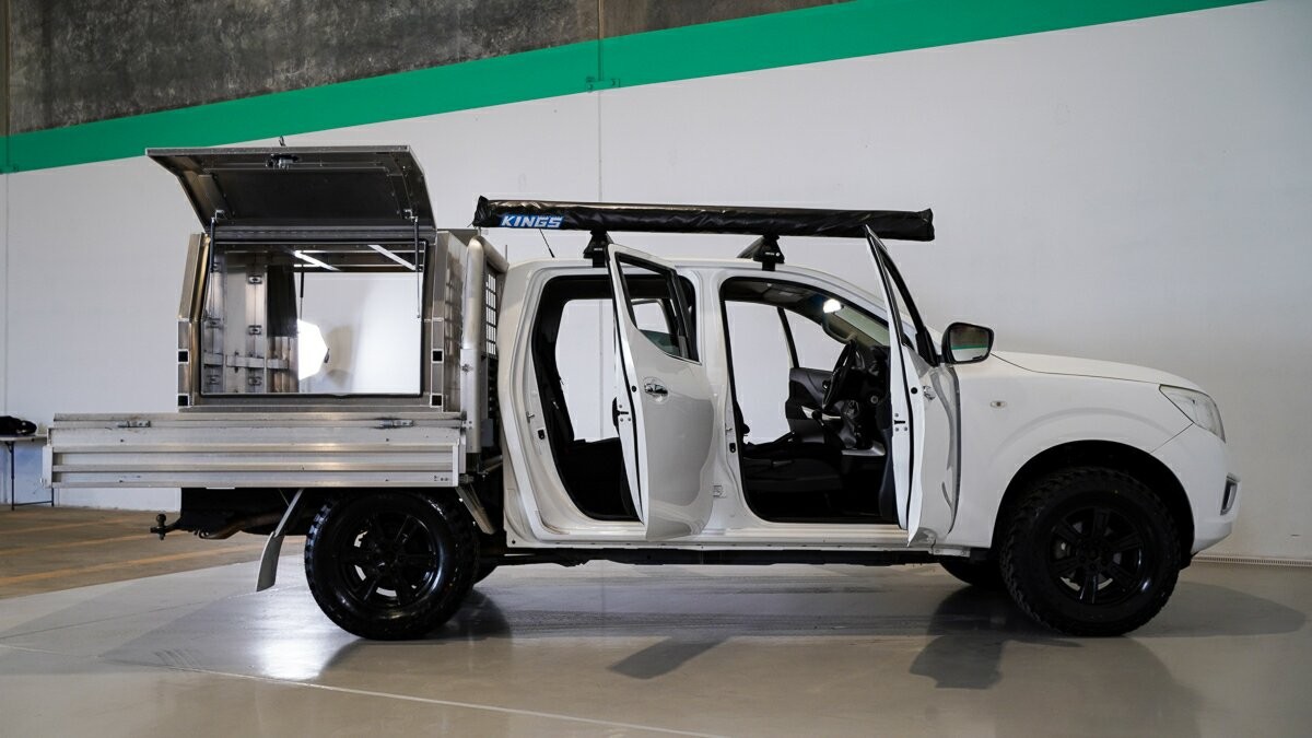 Nissan Navara image 4