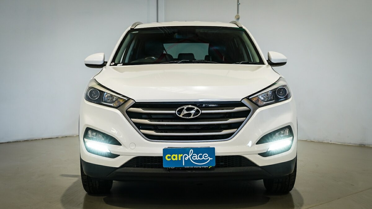 Hyundai Tucson image 2