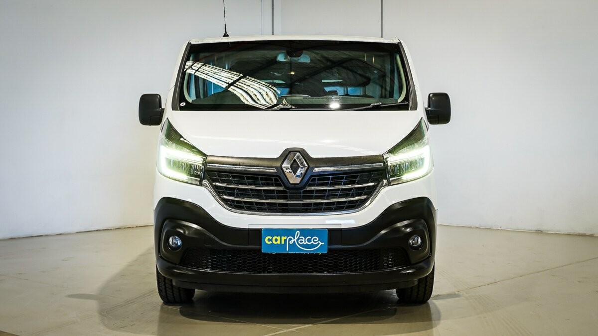 Renault Trafic image 2