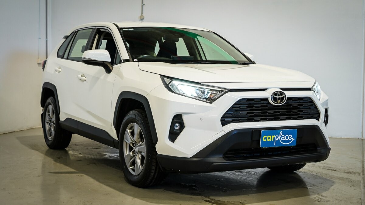 Toyota Rav4 image 3