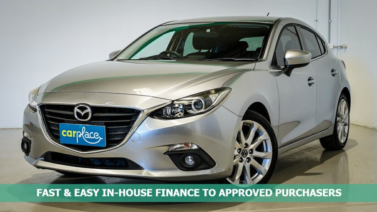 Mazda 3 image 1