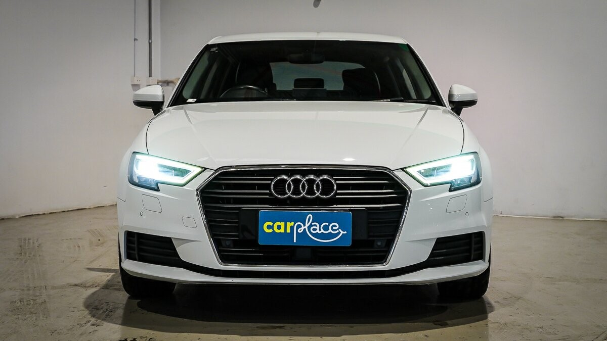 Audi A3 image 2