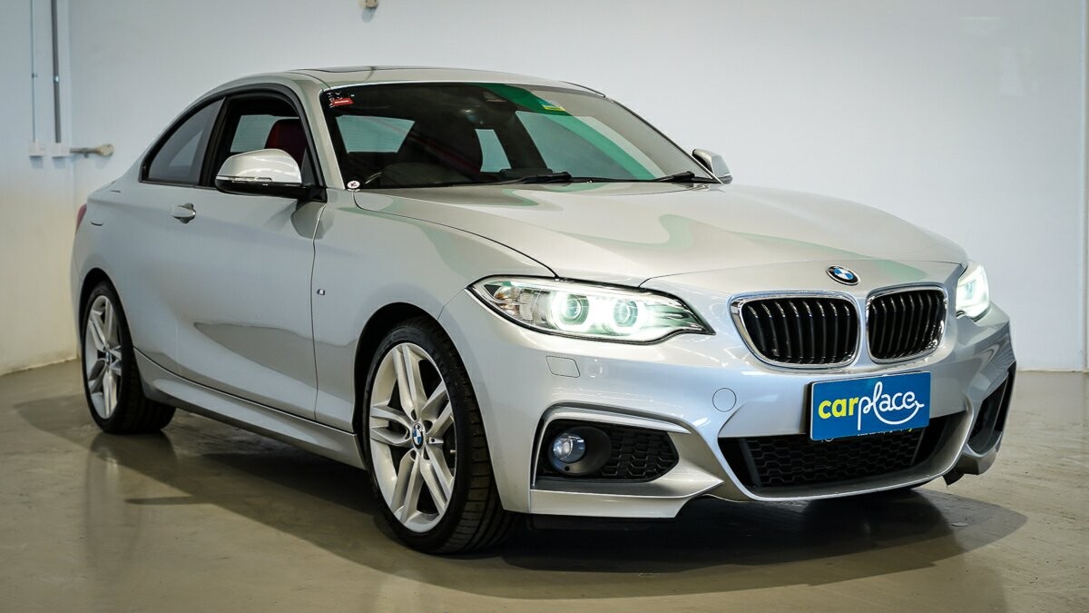BMW 2 Series image 3