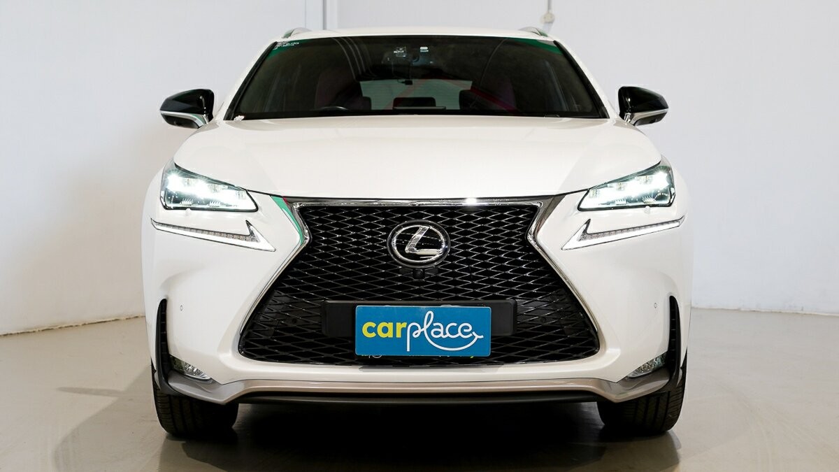 Lexus Nx image 2