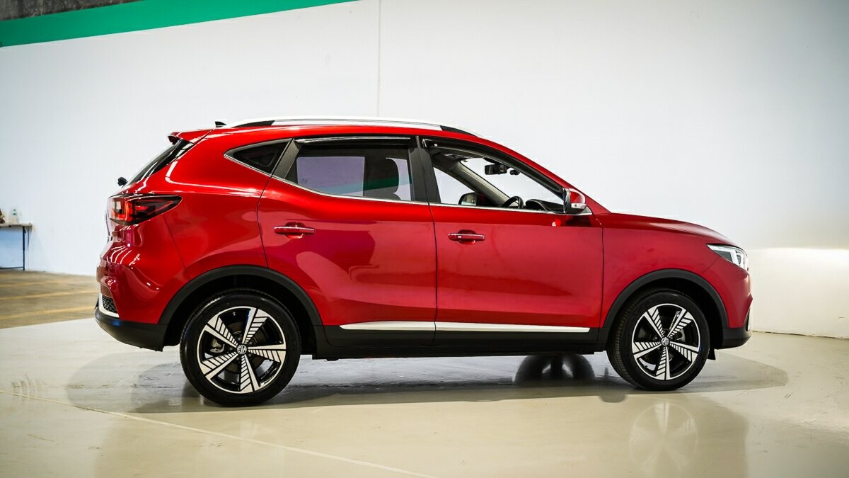 MG Zs Ev image 4
