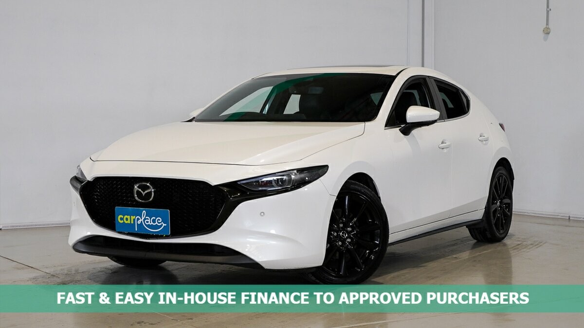 Mazda 3 image 1