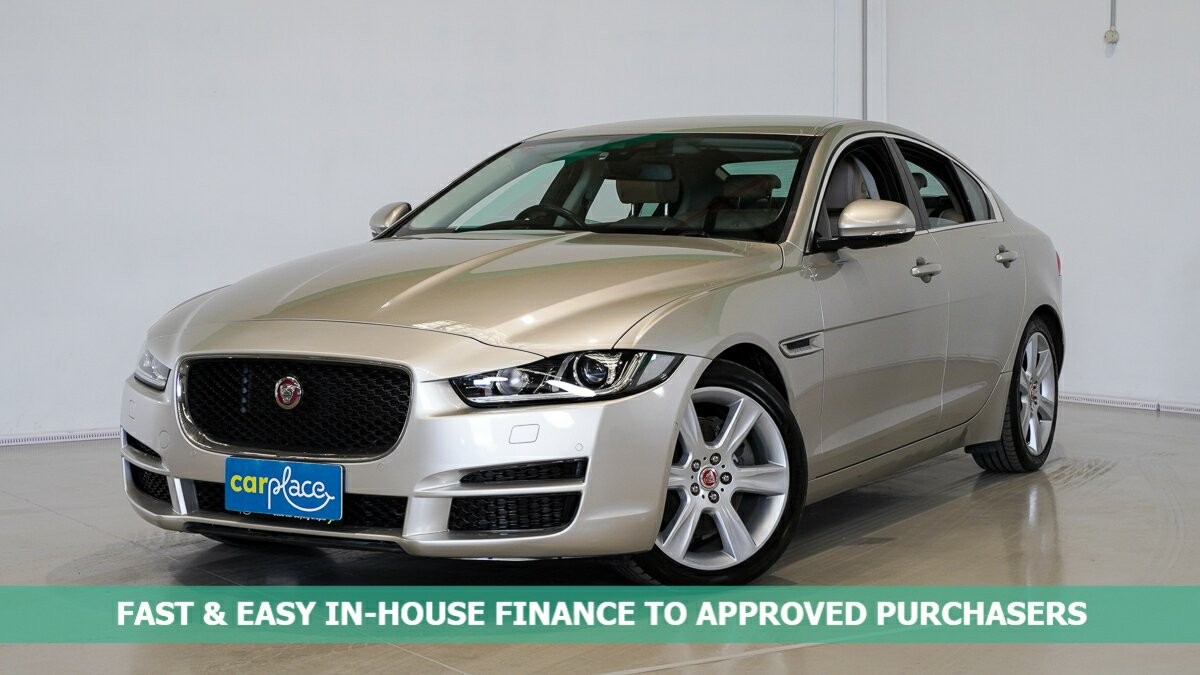 Jaguar Xe image 1