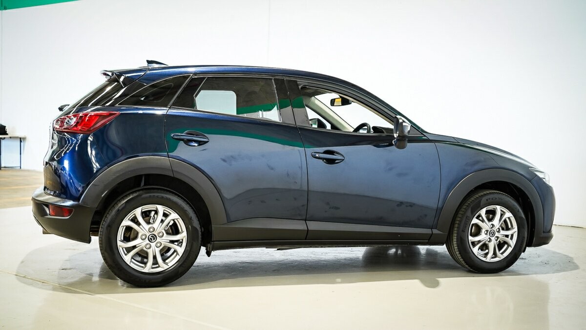 Mazda Cx-3 image 4