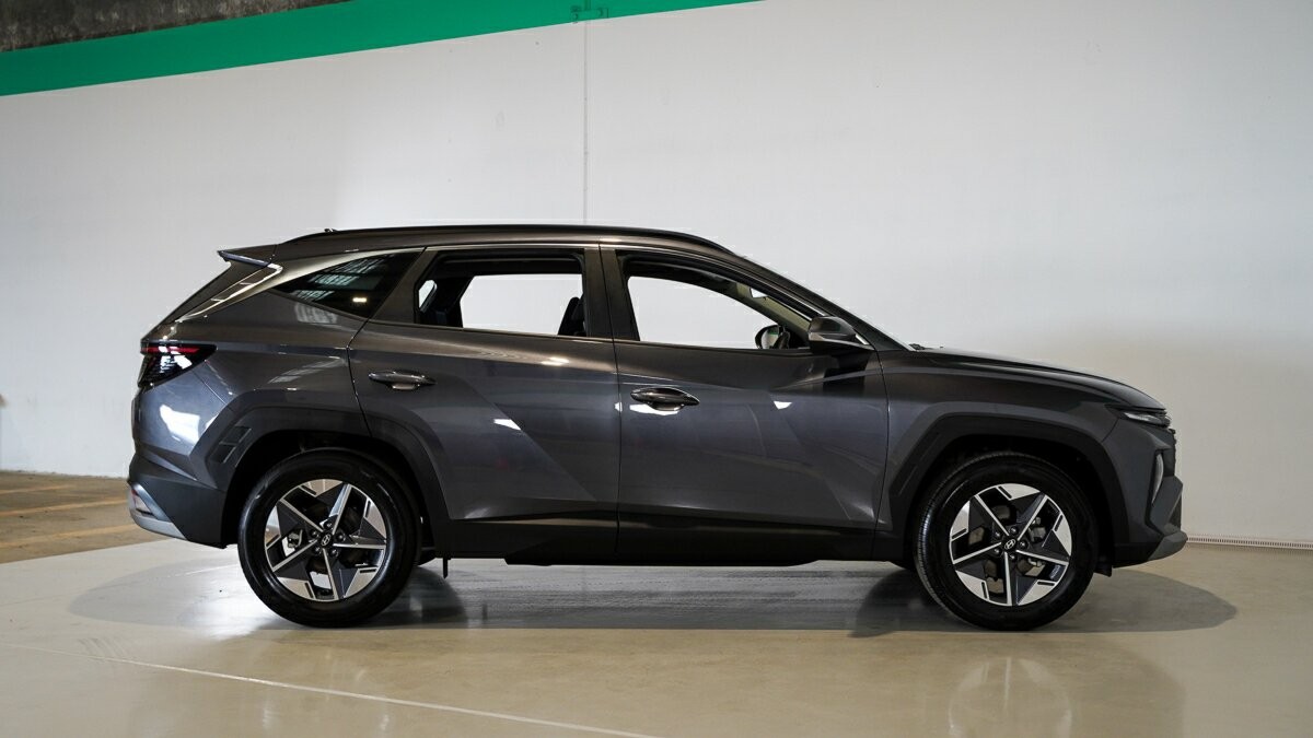 Hyundai Tucson image 3