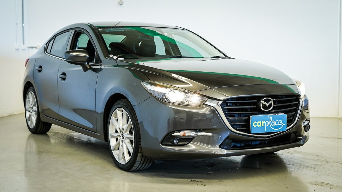 Mazda 3 image 3
