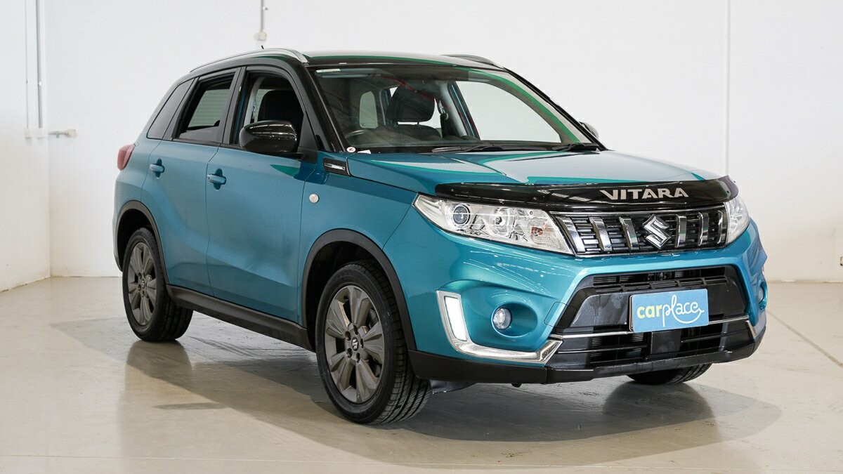 Suzuki Vitara image 3