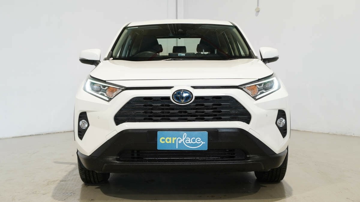 Toyota Rav4 image 2