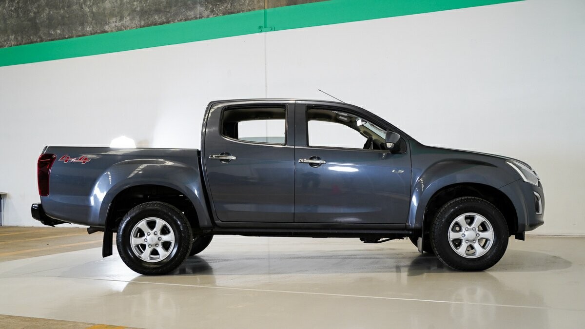 Isuzu D-max image 4