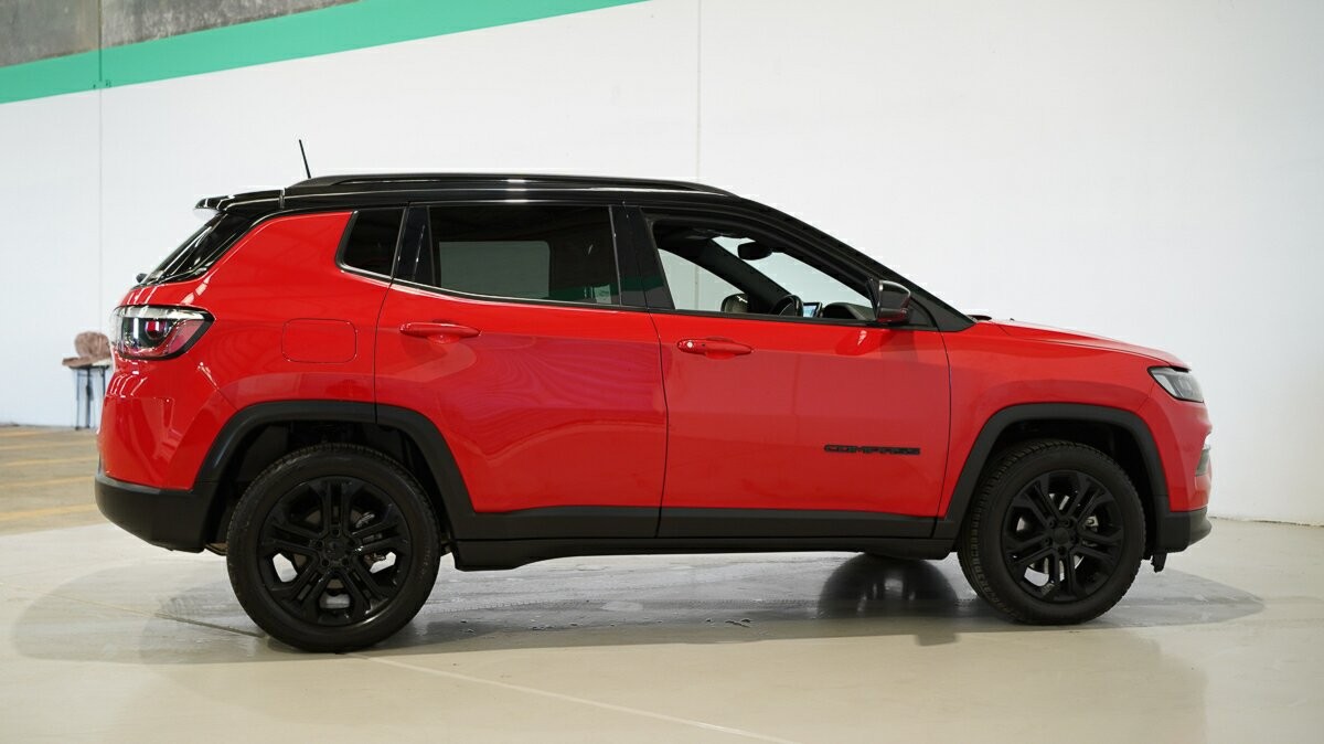 Jeep Compass image 4