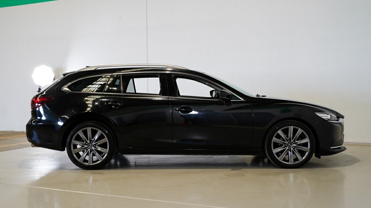 Mazda 6 image 4