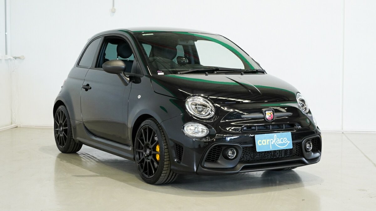 Abarth 695 image 3
