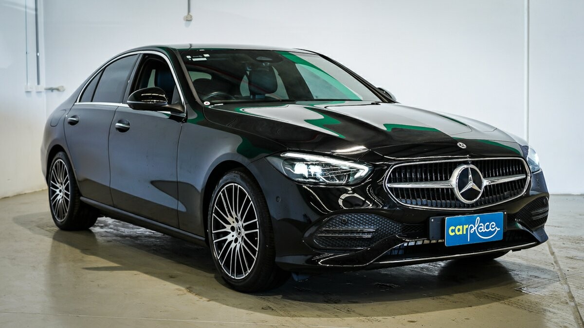 Mercedes Benz C-class image 3