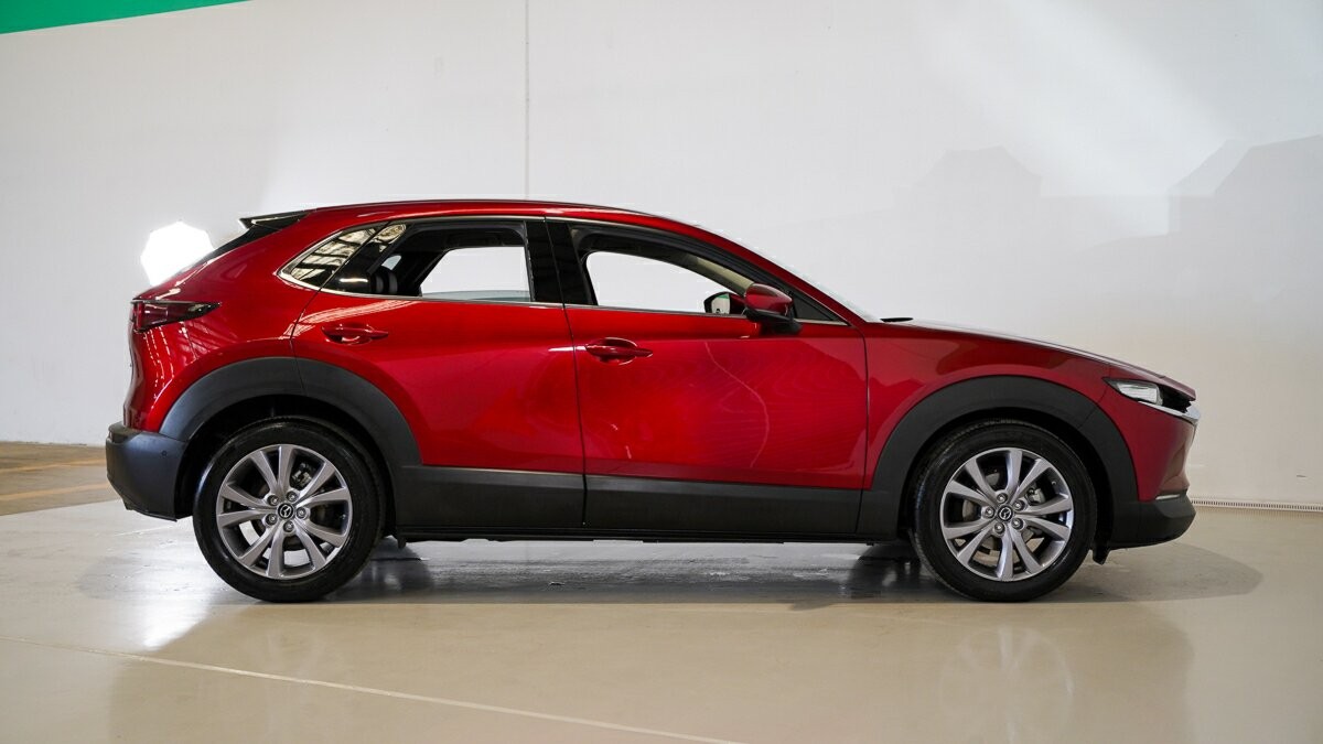 Mazda Cx-30 image 3