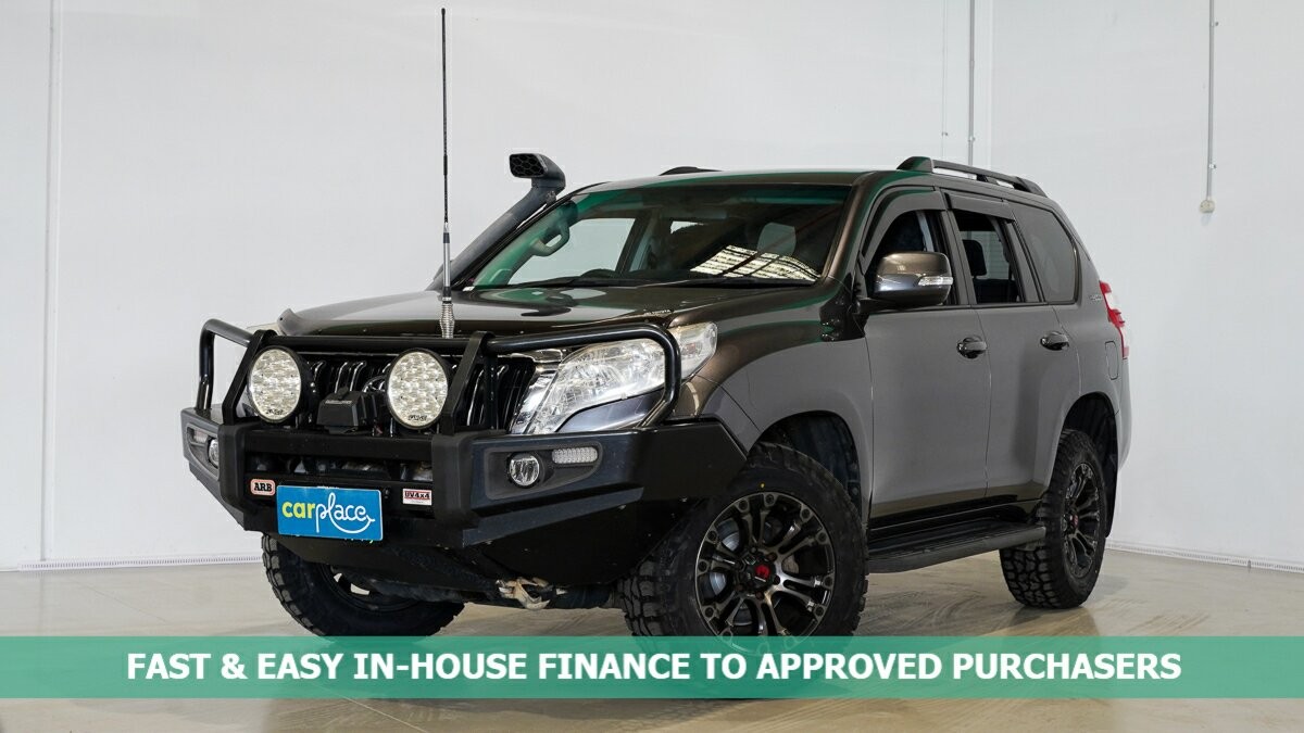 Toyota Landcruiser Prado image 1