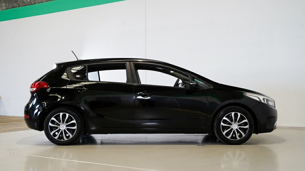 Kia Cerato image 3