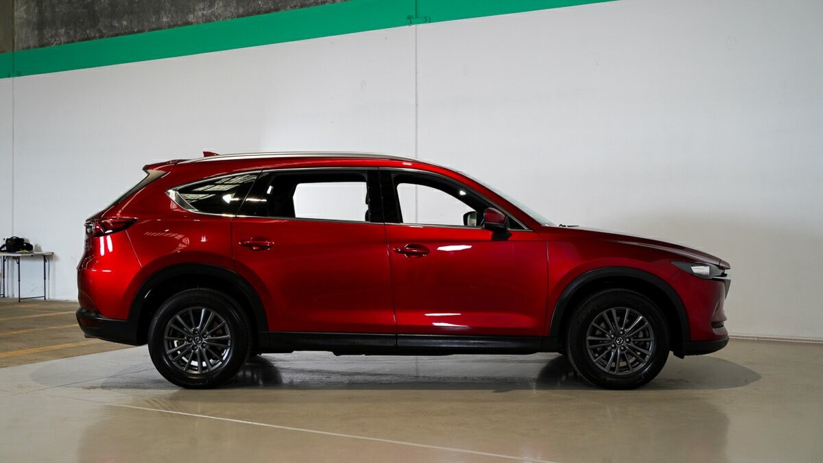 Mazda Cx-8 image 3