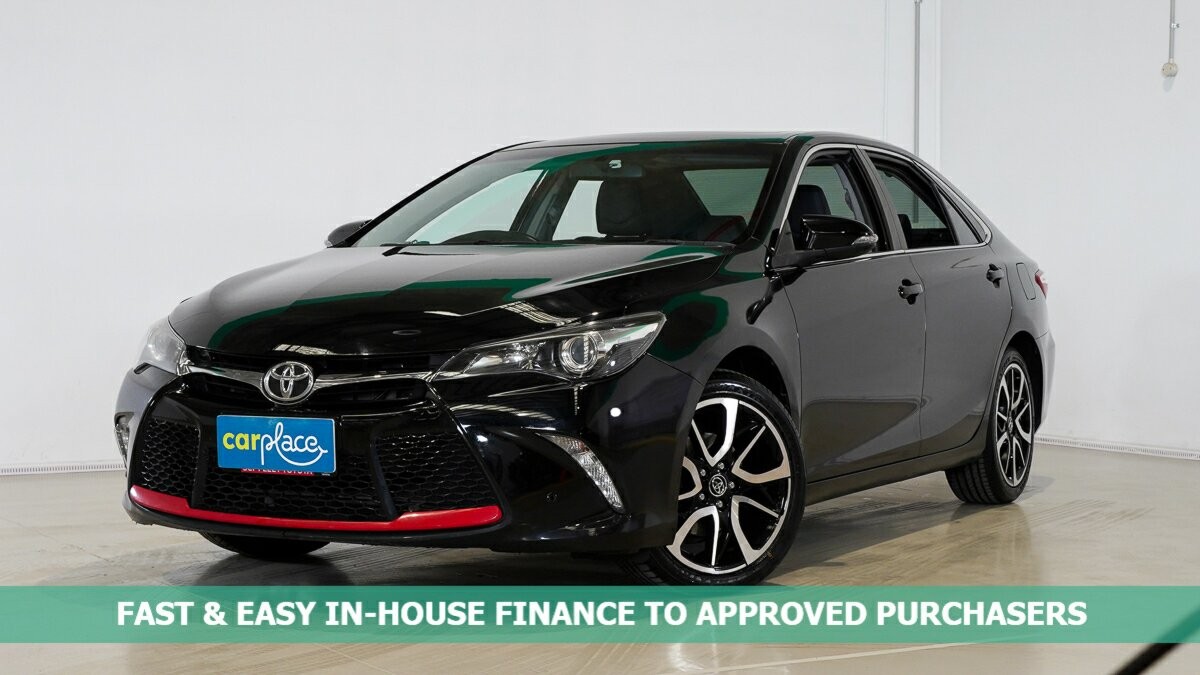 Toyota Camry image 1