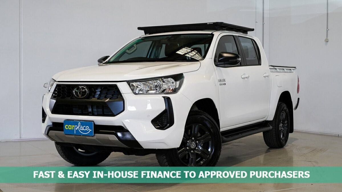 Toyota Hilux image 1